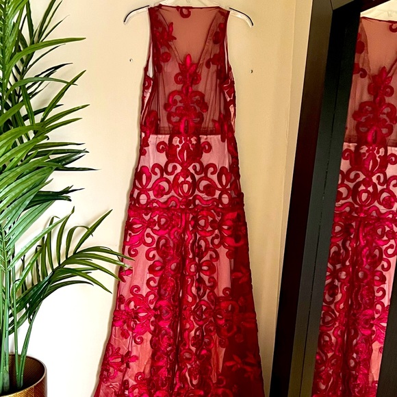 Beautiful ruby party/prom dress with shorter front and small train in the back. - Picture 3 of 4